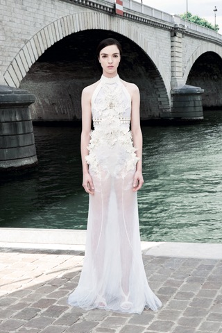 [Fall%252011%2520Couture%2520-%2520Givenchy%25203.jpg]