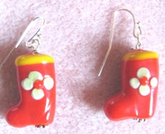 2011 Beaded gifts..red boot earrings