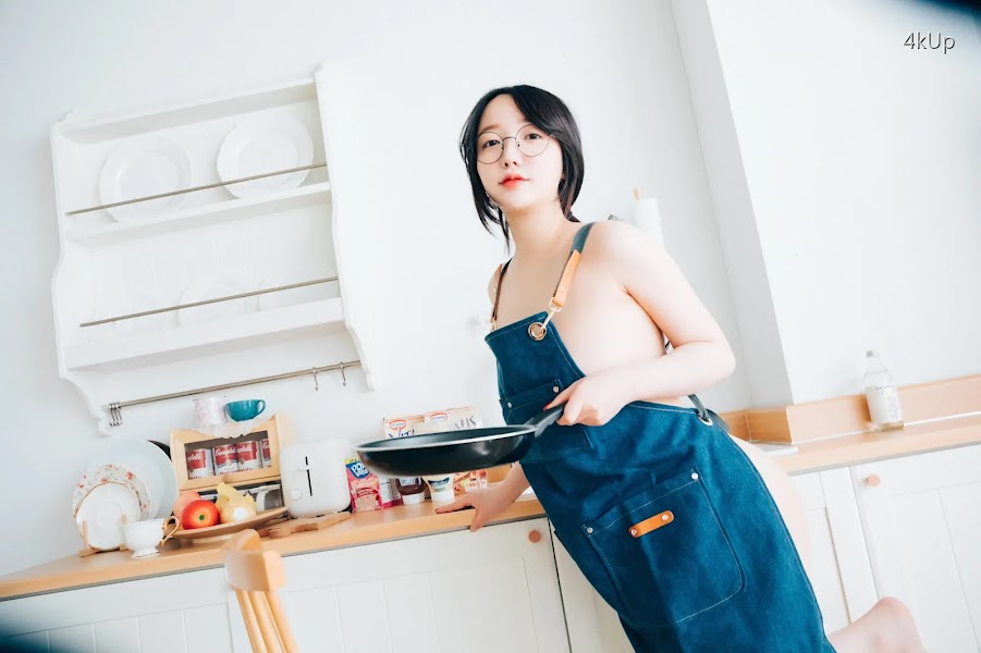 [Loozy] Son Ye-Eun (손예은) Nudy Painter + S.ver