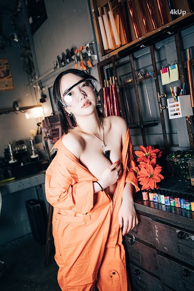 [Loozy] Son Ye-Eun (손예은) Where Are My Tools