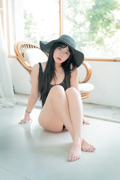 CreamSoda MoMo – MoMo Vol.01