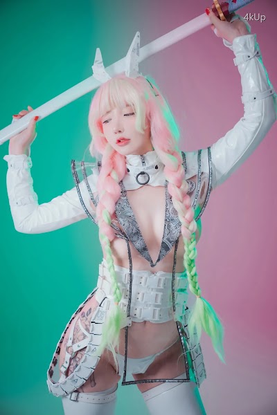 DJAWA Photo – Son Ye-Eun (손예은) Cyber Hunter Mitsuri