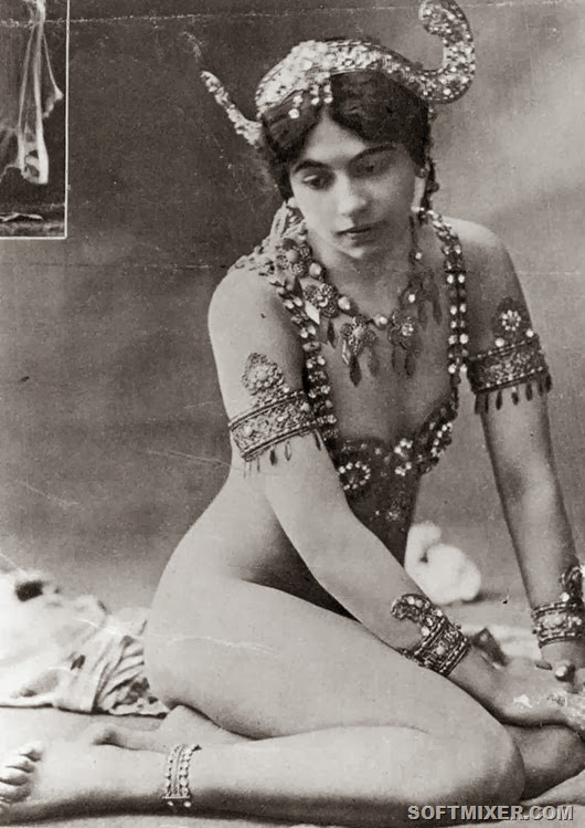Mata-Hari-1906