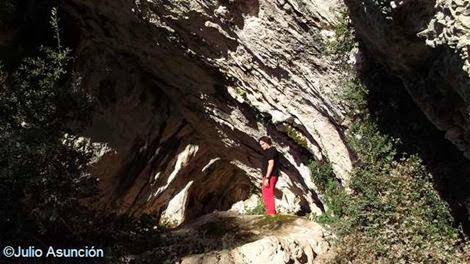 Cueva de Alaiz - Cavidad norte - Tiebas - Navarra Cueva de Alaiz - Cavidad norte - Tiebas - Navarra