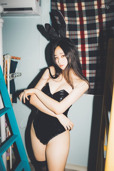 Bambi (밤비) Digital photobook – Night Rain