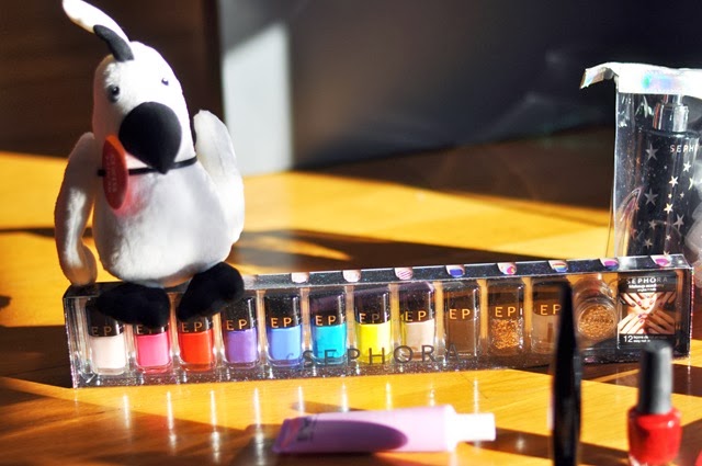 [SEPHORA%2520regali%2520di%2520natale%252C%2520smal%255B3%255D.jpg]