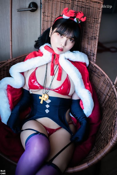 [BLUECAKE] Song Hana (송하나) XMas Figure