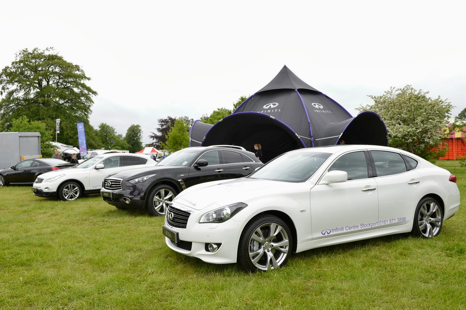 [Infiniti-17%255B2%255D.jpg]