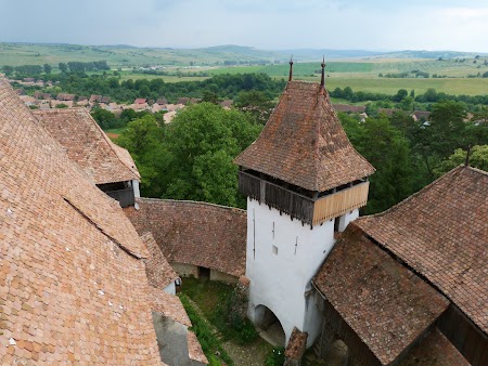 Fortificatii sasesti in Transilvania: biserica intarita Viscri