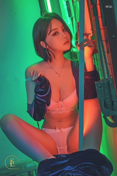 SAINT Photolife – Yuna Yuna’s Wild