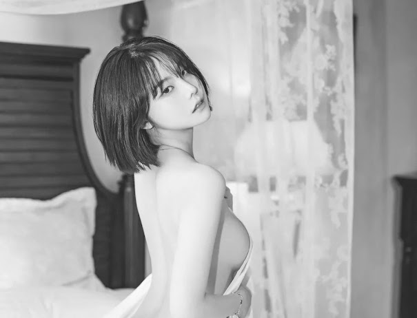 SAINT Photolife – Yuna (유나) No.27