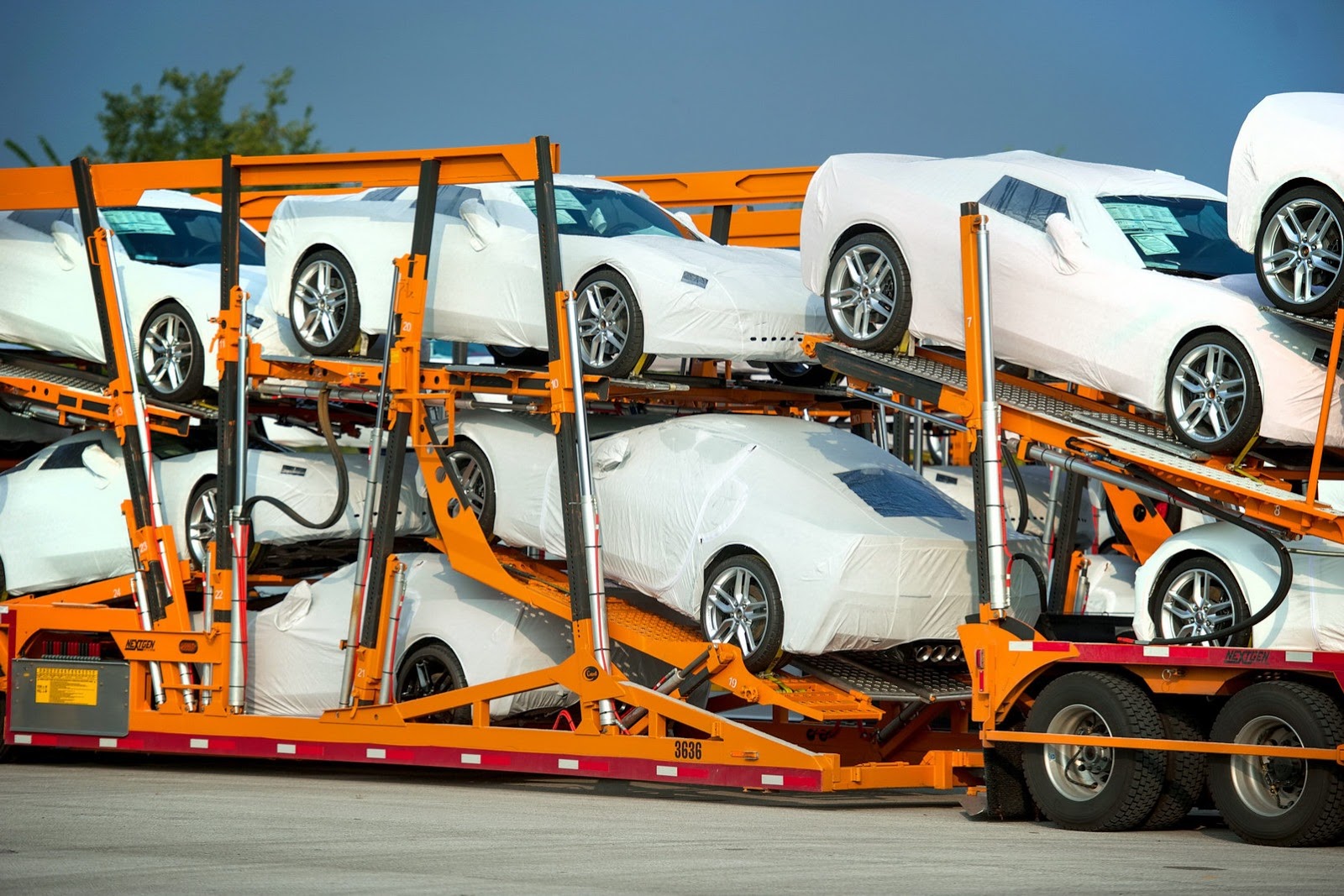 [Corvette-Stingray-4%255B2%255D.jpg]