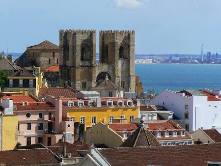 13. Catedrala Lisabona.JPG