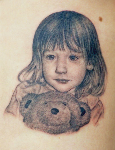 little_girl_teddybear.jpg