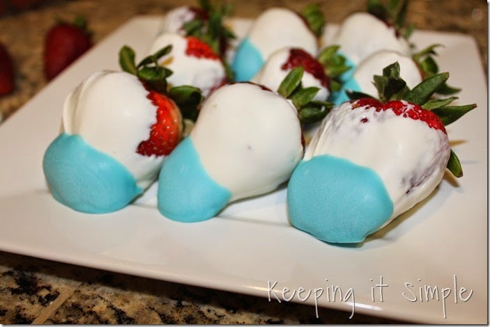 red-white-and-blue-chocolate-covered-strawberries (6)