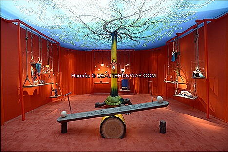 HERMES The GIFT OF TIME  - Beneath branches an ageless tree, after thousands of years of deep though, Time concluded SILK SCARF TIE BIRKEN WATCH CLOCK DAIRY LEATHER GOODS FASHION ACCESSORIES TABLEWARE CULTERY HORSE HARE EGG tortoise