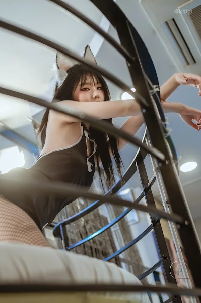 SAINT Photolife – Yuna (유나) No.39 Dizzy