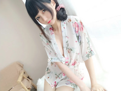 Coser@NAGISA魔物喵 妻の和風浴衣