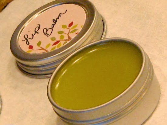 [homemade-lip-balm%255B2%255D.jpg]