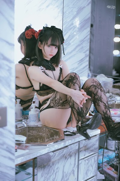 [Patreon] Azuki Jul 2022 – Shizuku Kuroe (My dress-up darling)