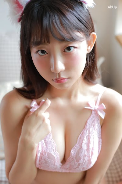Eunji Pyo (표은지) Vol.02 Home