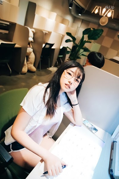 [Loozy] Sonson (손손) Reading Room + S.ver