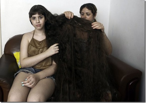 Longest-Hair-Of-12-Year-Old-Brazillian-Girl5