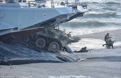 "Запад-2013": Высадка на побережье