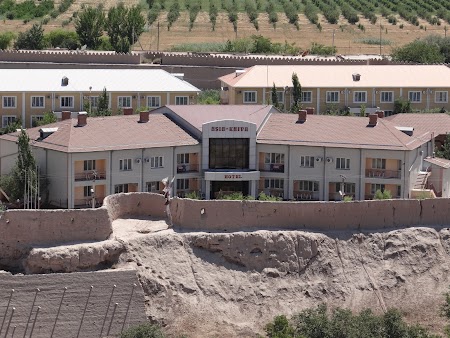 32. Asia Khiva Hotel.JPG