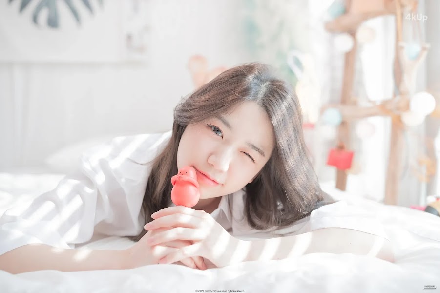 PhotoChips Vol.85 No.1 Hyeseong
