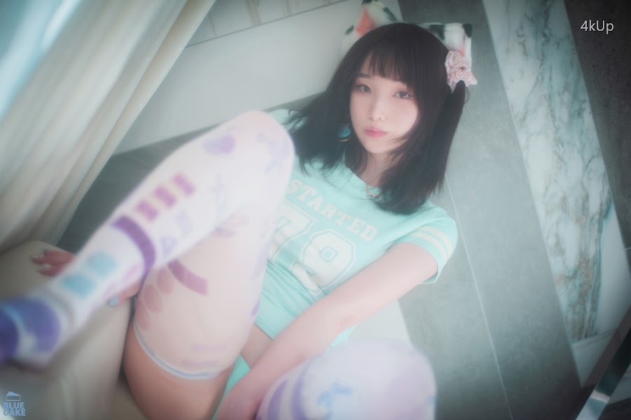 [BLUECAKE] Bambi (밤비) Naughty Cats Pink & Mint RED