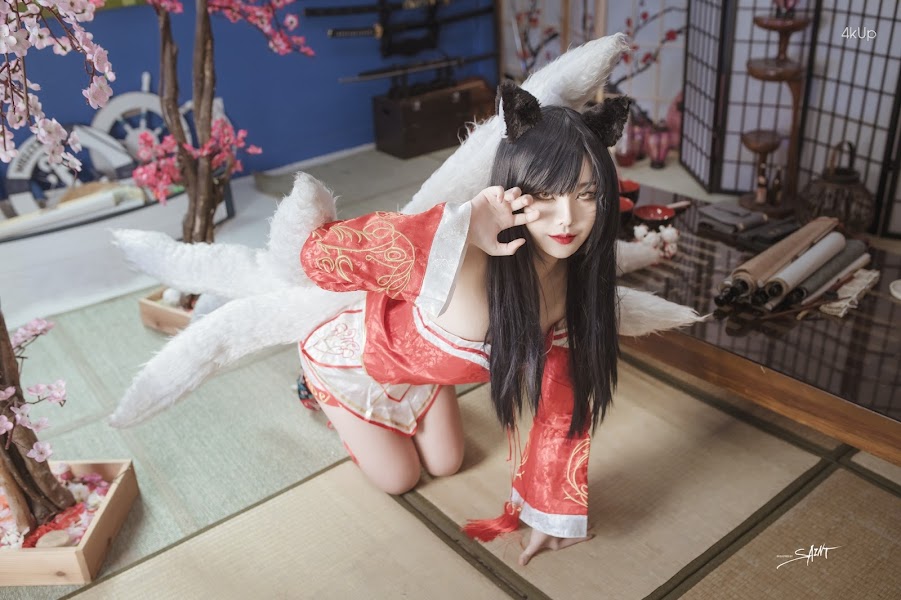 SAINT Photolife – Yuna & Ahri