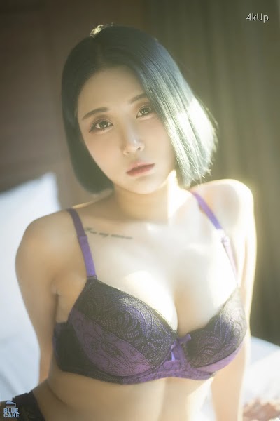 [BLUECAKE] Bomi (보미) SECRET