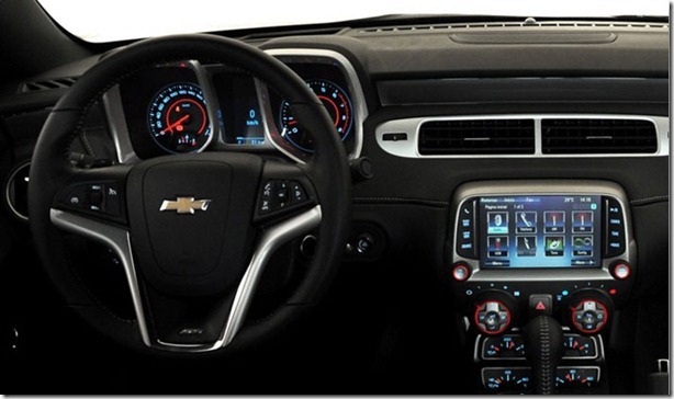 Camaro-2013-interior