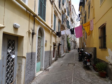 02. Stradutele din Corfu City.JPG