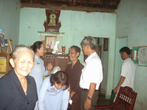 UVXHTWThamViengTamHoai 014.jpg