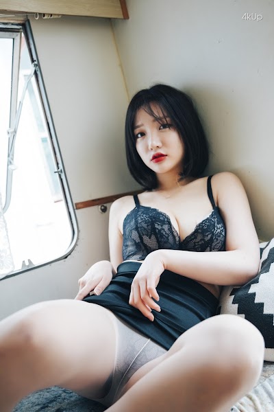 [Loozy] Officegirls Vacation Vol.2 Son Ye-Eun (손예은)