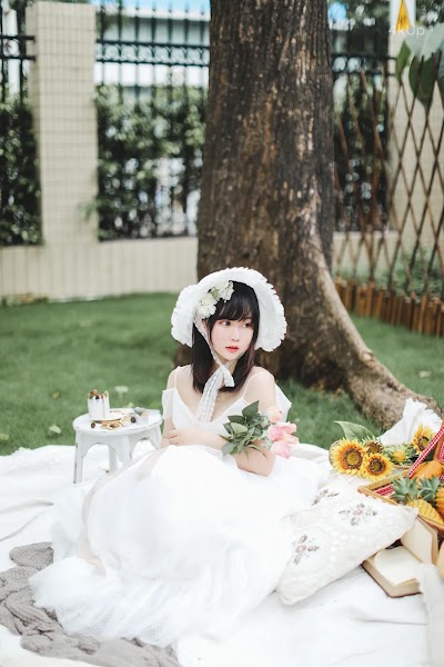 Coser@蜜桃少女是依酱呀 欧风