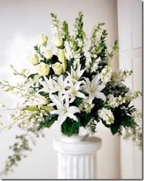 para bodas arreglos florales con flores blancas 2013