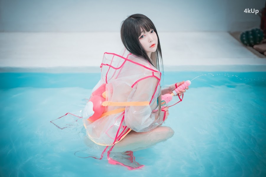 DJAWA Photo – Aram – Poolside Summer