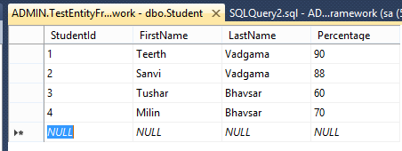 [student-data-table-entity-framework3.png]