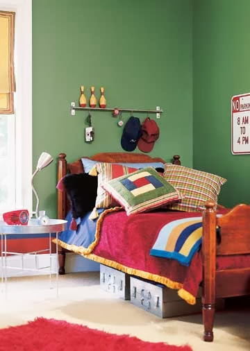 rugby-styled-boys-bedroom