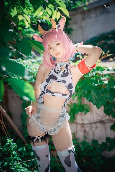 DJAWA Photo – Bambi (밤비) – Riamu’s Celebrating the Year of the Cow #1
