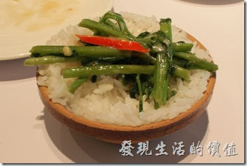 台南-1010湘。腐乳空心菜配白飯。