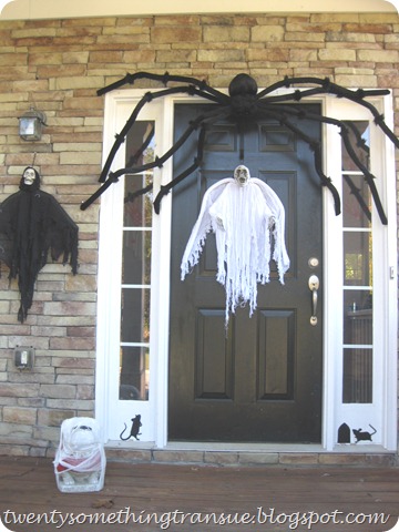 Halloween Front Porch 003