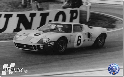1969 24 HEURES DU MANS #6 Ford (John Wyer Automotive Engineering) Jacky Ickx (B) - Jackie Oliver (GB)   res01
