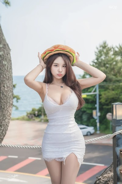 SAINT Photolife – Zzyuri (쮸리) Jezzyuri