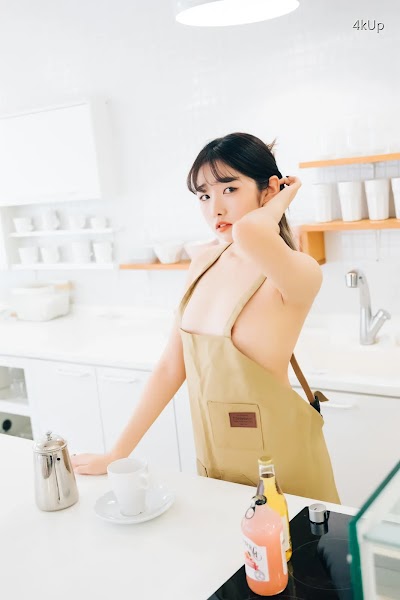 [Loozy] Sonson (손손) Nude Apron