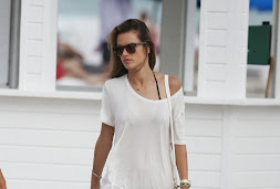 Alessandra Ambrosio_DFSDAW_003.jpg