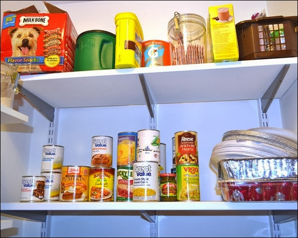 organized pantry canned goods